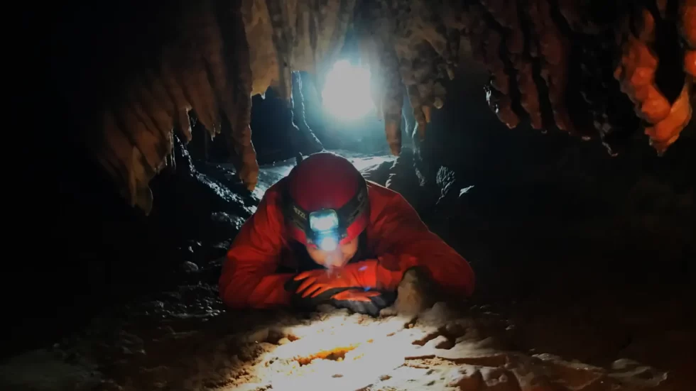 Cueva las lendreras León TIKI Aventura
