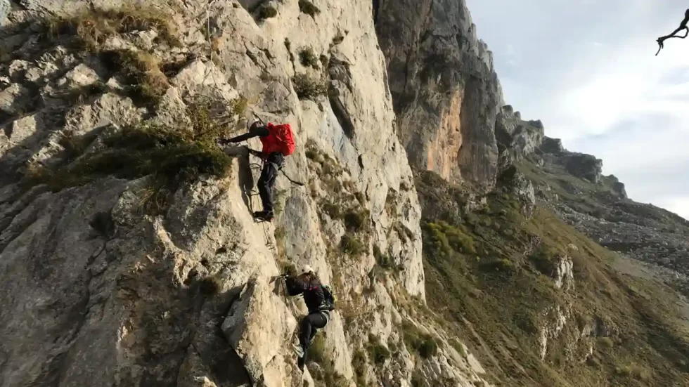 Via Ferrata Picos de Europa León TIKI Aventura